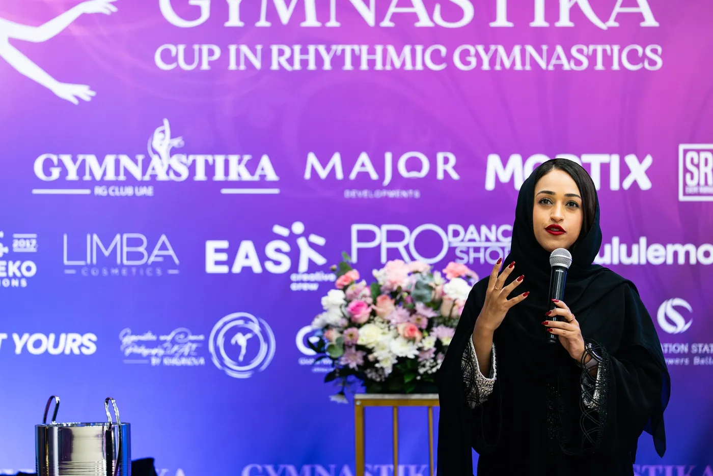 Спикер на сцене GYMNASTIKA SOLO CUP
