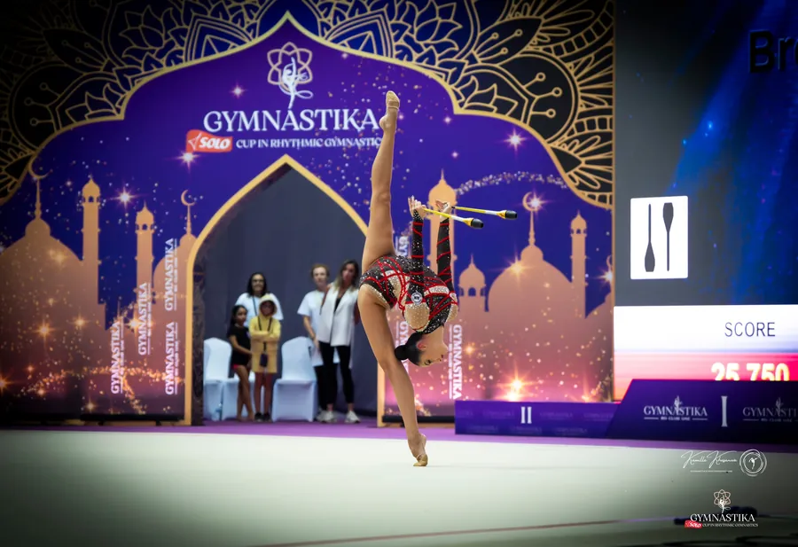 GYMNASTIKA SOLO CUP — on the carpet